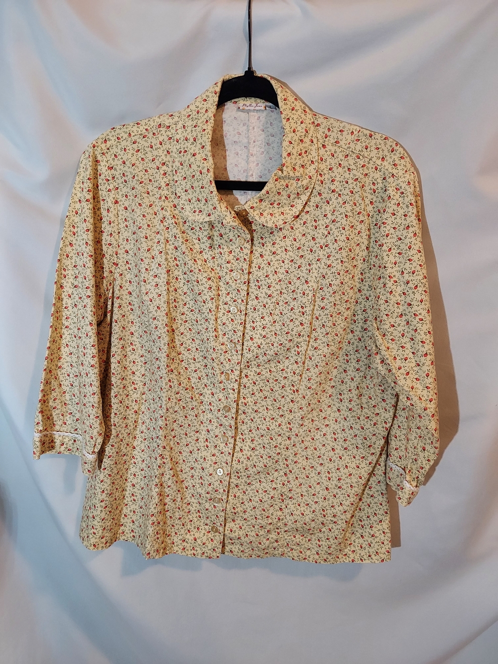 Phyllis Jean Vintage Yellow Floral Cotton Grandmacore Button-Up Blouse
